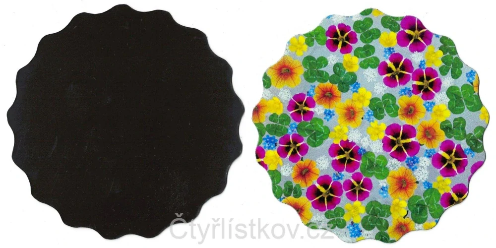 Magnetka - čtyřlístky s květy minipetunií - kruh VLNKA 10 cm